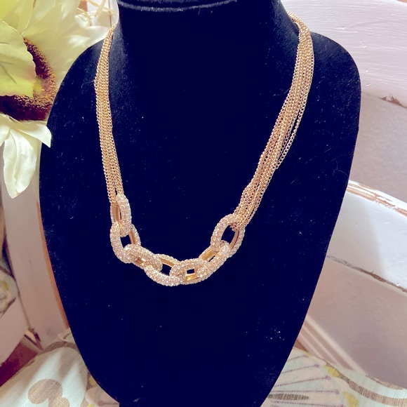 Gold Tone Rhinestone Chainlink Necklace - Picture 4 of 8